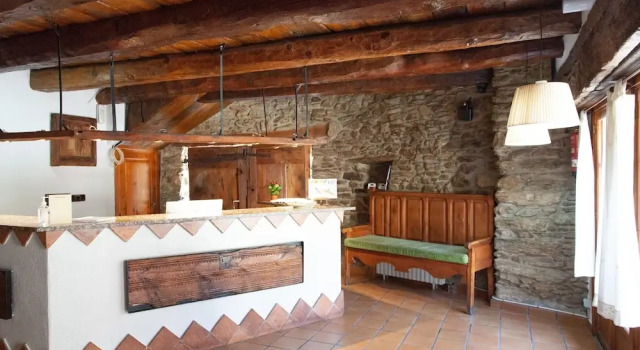 Lhotelet dEstamariu Cal Teixidor, Prenota Hotel Estamariu L'Alt Urgell