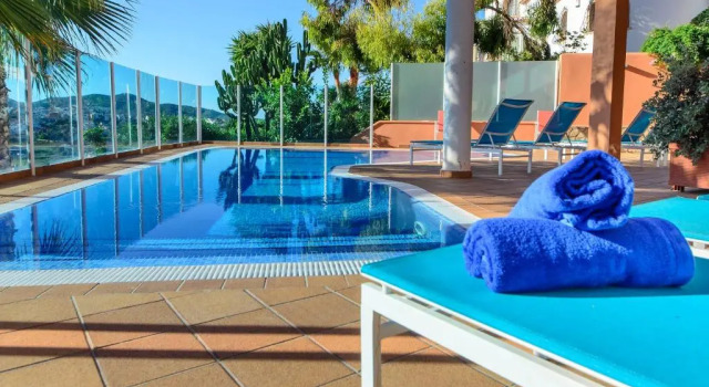 Апартаменты с 3 комнатами Apartamentos Benitachell