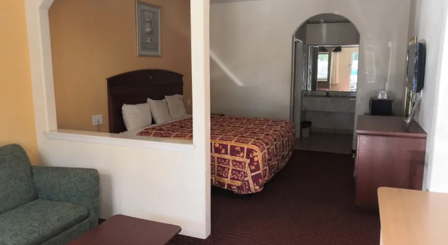 Номер Standard Scottish Inn & Suites
