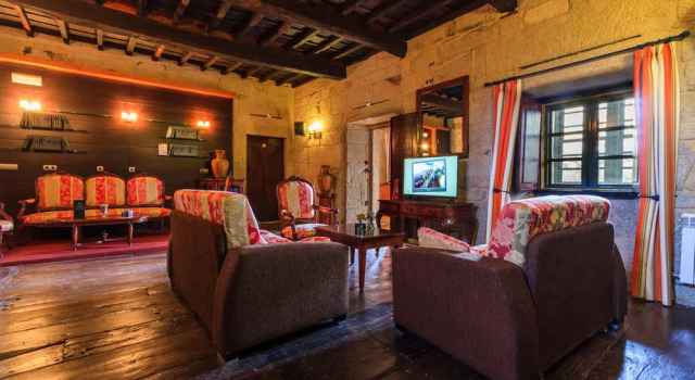 Pazo Barbeirón Slow Hotel Ribeira Sacra, 预订 酒店 阿波夫拉德特里韦斯 Ribeira Sacra