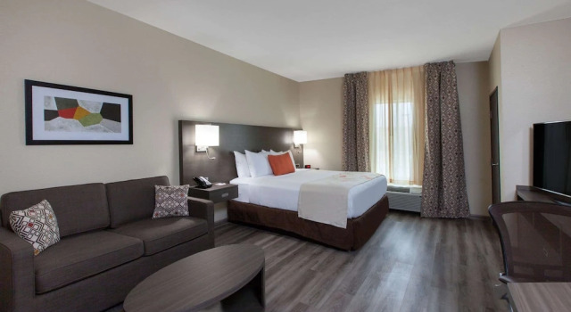 Люкс c 1 комнатой Hawthorn Extended Stay by Wyndham Odessa