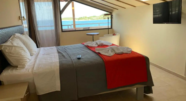 Семейная студия Avra Hotel