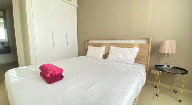 High Floor Sea View 2 Bed Room