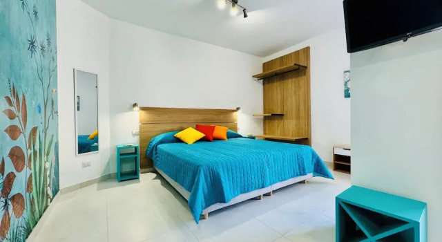 YourHome - Blu Jade House