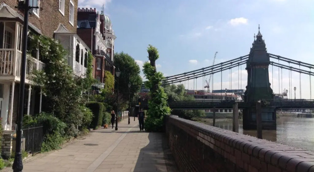 Апартаменты 8 Ravenscourt Gardens