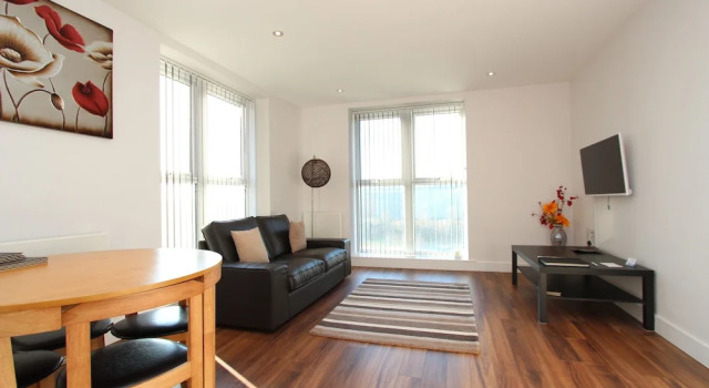 Skylark House Luxury Service Apartments, Varaa Huoneisto Asunnot kohteessa Merseyside, Huoneisto