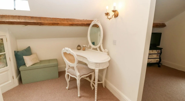 The Little Coach House, Buchen Sie Ferienhaus Dolbenmaen Gwynedd