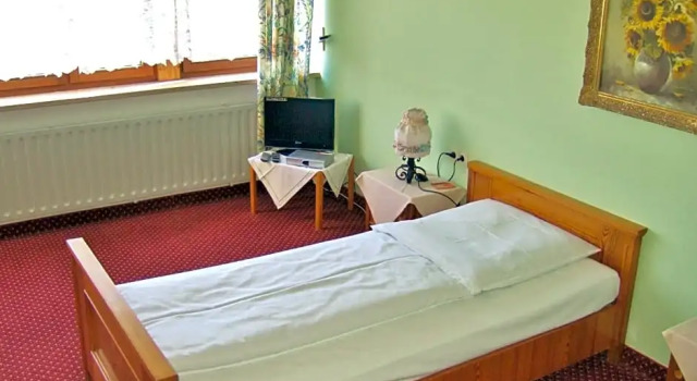 Landgasthof Sonne, Reservar Hotel Mainhardt Swabian Forest