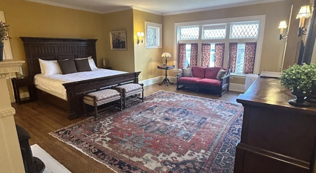 Люкс Hazeltine Boutique Hotel BnB