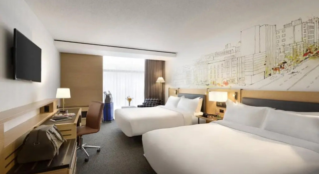 Четырёхместный номер Deluxe Hotel PUR, Quebec, a Tribute Portfolio Hotel