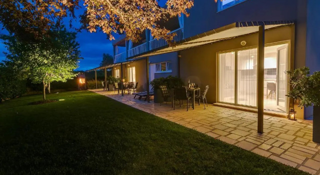 Апартаменты Apartments Dama