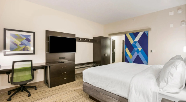 Номер Standard Holiday Inn Express & Suites Jacksonville - Town Center by IHG