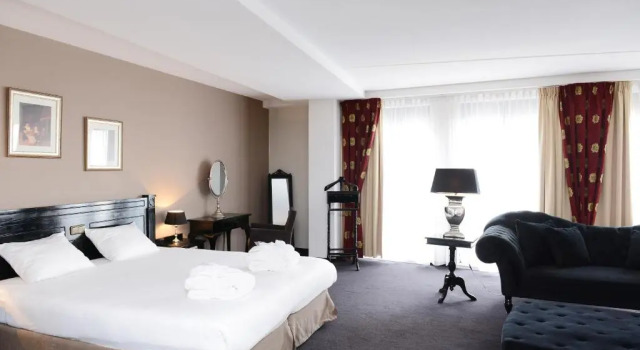 Полулюкс Amrâth Grand Hotel Frans Hals