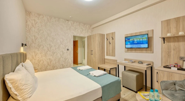 Deluxe dobbelt værelse med altan Augusta SPA hotel