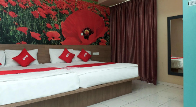 Семейный люкс Super OYO 89930 Golden Guest House
