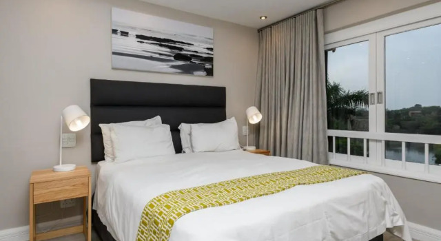 Номер Deluxe San Lameer Resort Hotel & Spa