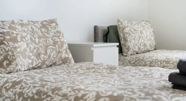 Cosy Fully Equipped Studio 1 Close to University, Prenota Appartamento Hotel a Grampian con parcheggio, Parcheggio