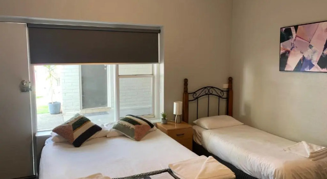 Студия Hello Adelaide Motel and Apartments