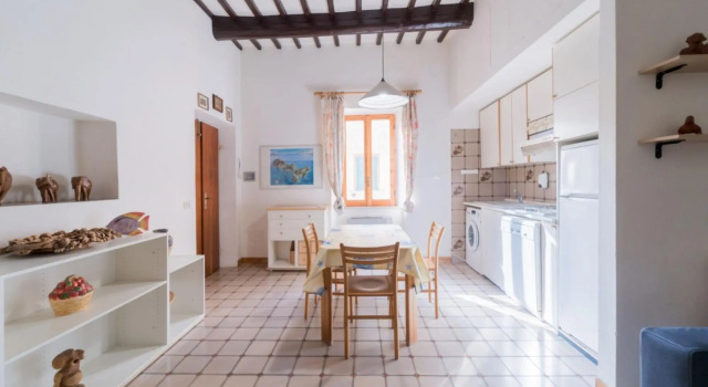 Aragosta apartment sleeps 4/6 in the heart of Marina di Campo-TRILOCALE ARAGOSTA