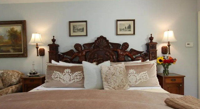 Номер Deluxe Old Monterey Inn