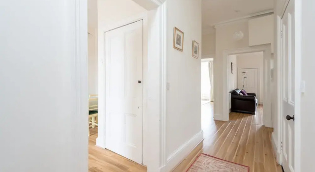 Traditional 3 bed Apartment Stockbridge, Забронировать Апартаменты/квартира Апартаменты Эдинбурга, рядом с St George's West Church, Апартаменты/квартира