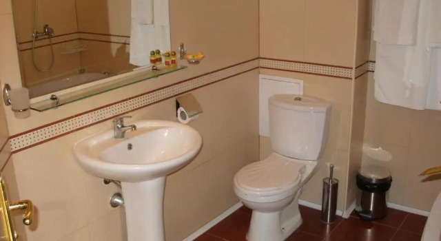Полулюкс Hotel Brilliantin