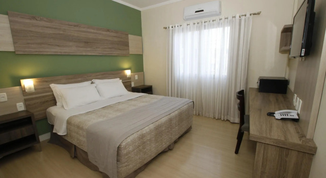 SKY VILLE HOTEL GRAMADO - Localização privilegiada entre Gramado e Canela, Забронировать Отель Отели в центре Карниел с завтраком, отели в центре Карниел с завтраком