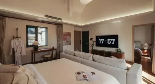Люкс Deluxe Kunming Shanyu Lakeside Homestay (Dianchi Haigeng Dam)
