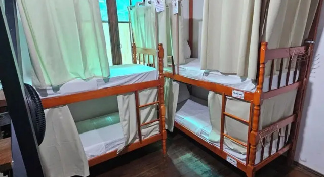 Кровать в общем номере (женский номер) Hostel Sunrise