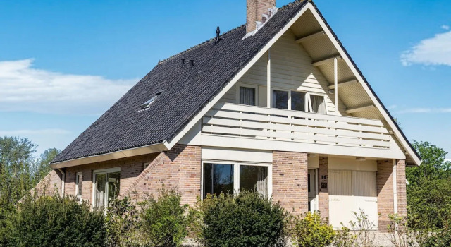 Scenic Villa Near Bergen Close to the sea, จอง วิลล่า อาลค์มาร์ Noord-Kennemerland