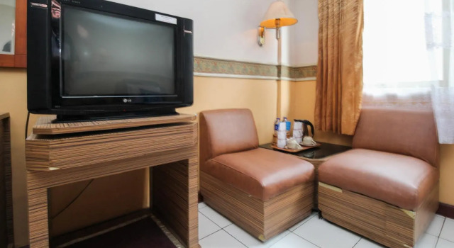 Airy Tanjung Karang Raden Intan 114 Bandar Lampung, Book Hotel Bandar Lampung Sumatra