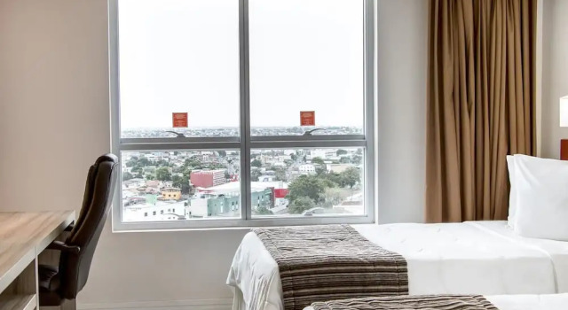Двухместный номер Deluxe Ramada Hotel & Suites Campos Dos Goytacazes