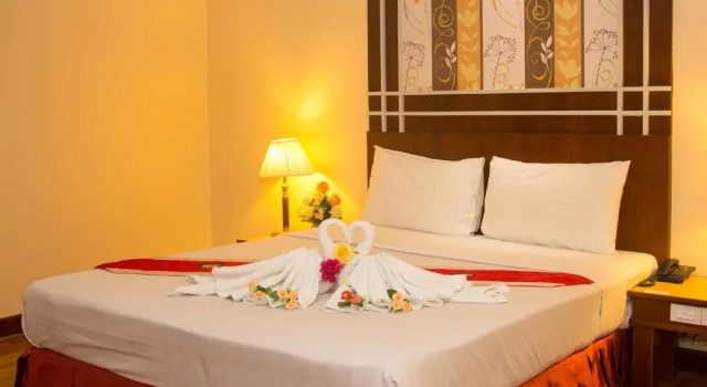 Двухместный люкс Royal Friendlytel Hotel