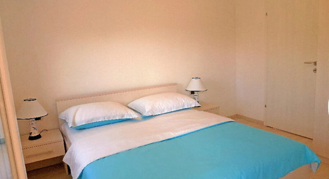 Apartment Nevena, Prenota Appartamento Hotel a Isole Quarnerine con parcheggio, Parcheggio