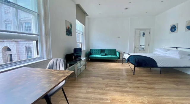 The Essex Atelier Studio, Varaa Huoneisto Asunnot kohteessa Merseyside, Huoneisto