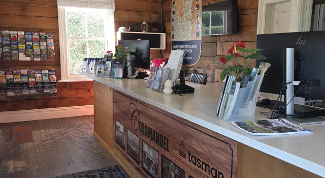 Tasman Holiday Parks - Coromandel, Забронировать Отель Отели и гостиницы Коромандел, Отель
