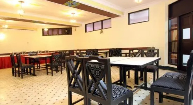 Ashiyana Continental Hotel, Rezervovat Hotel Mussoorie Uttarakhand