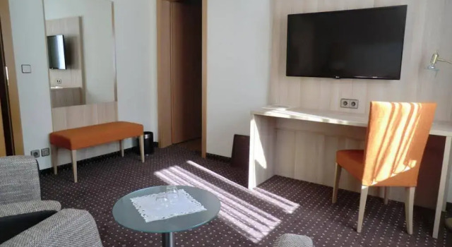 Hotel Sonnenhof, Забронировать Отель Бад-Вильдбад Landkreis Karlsruhe