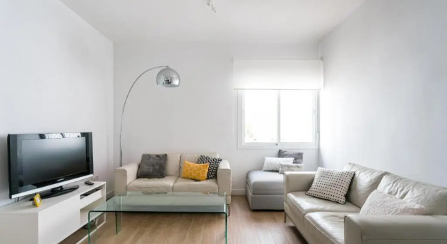 Апартаменты TRIANA 3 Bedrooms & 2 bath Parking Included