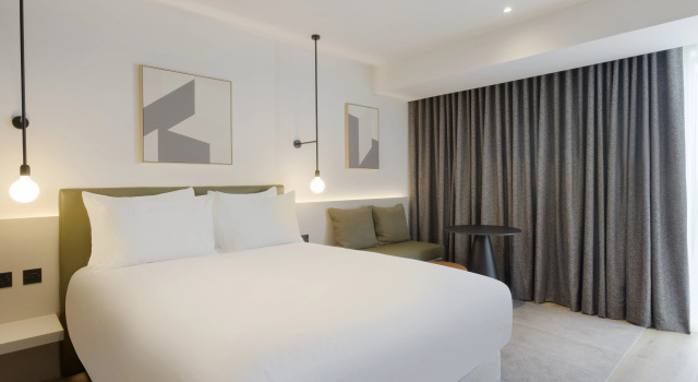 Leonardo Hotel Manchester Piccadilly, Забронировать Отель Бизнес-отели Манчестера, рядом с Greater Manchester Police Museum, 4* 5*