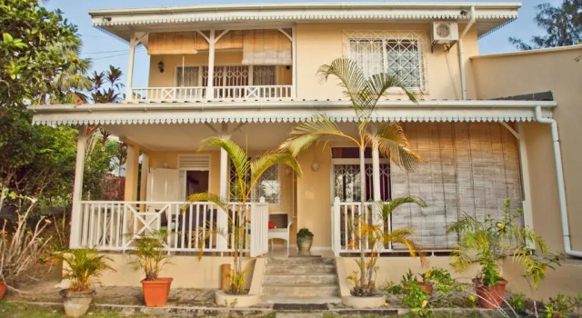 Residence Monte-Cristo, Prenota Hotel Hotel a Anse Boileau con piscina, Piscina