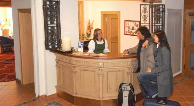 Трёхместный номер Standard с балконом Hotel Garni Monte Bianco