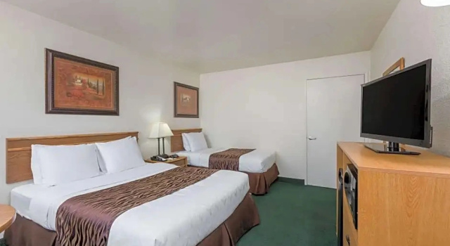 Двухместный люкс Super 8 by Wyndham Fort Bragg