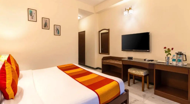 Sarovar - Lake Facing Boutique Hotel On Lake Pichola, Забронировать Отель Отели штата Раджастхана с питанием, Пансион