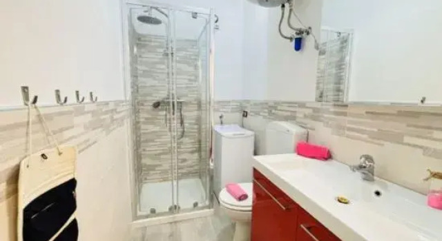 Апартаменты Flat With Patio Overlooking the Pool
