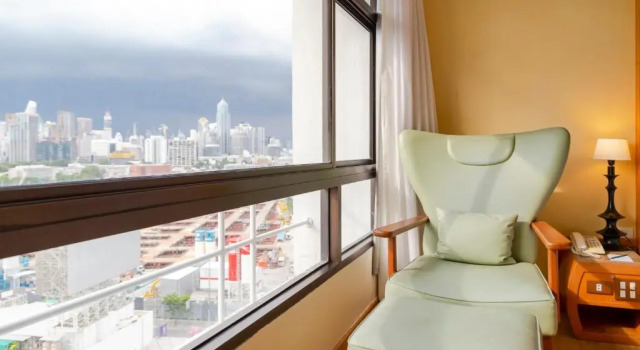 Люкс Presidential Pinnacle Lumpini Park Hotel