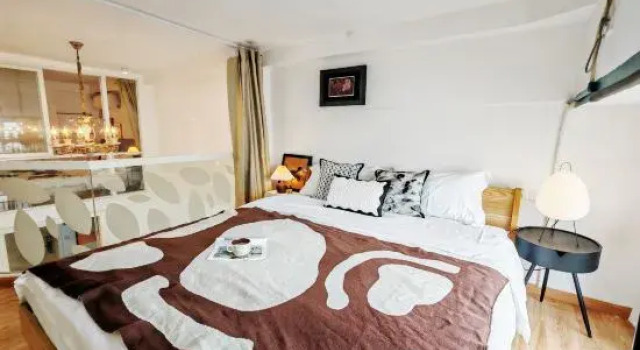 Семейный люкс Luxury Дуплекс с 2 комнатами Yangcheng Elegant House · Children's Slide Park