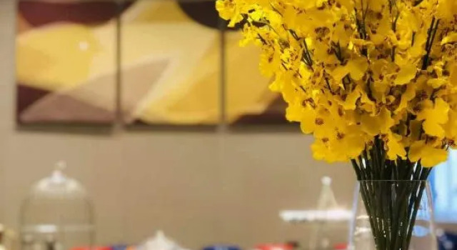 Homeinn Selected Hotel (Urumqi Railway Station Weixing Road), Rezerwuj Hotel Urumqi Xinjiang
