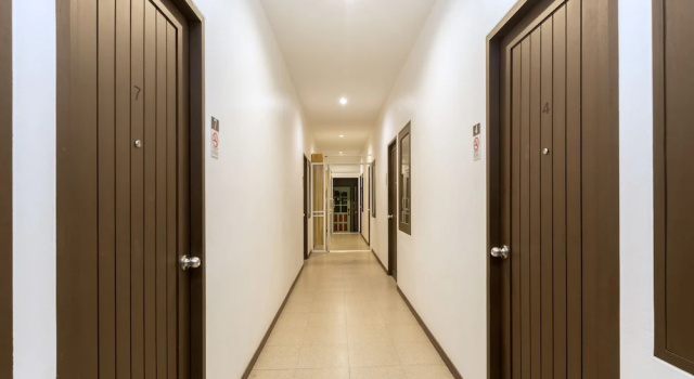 Четырёхместный люкс Deluxe The Lantern Hostel and SPA