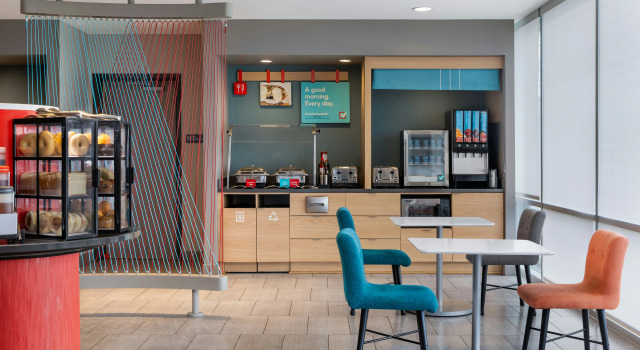 avid Hotel - Toronto - Vaughan Southwest by IHG, 预订 酒店 沃恩 York, Durham and Hills of Headwaters